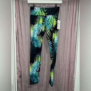Old Navy Active Leaf Print Leggings
